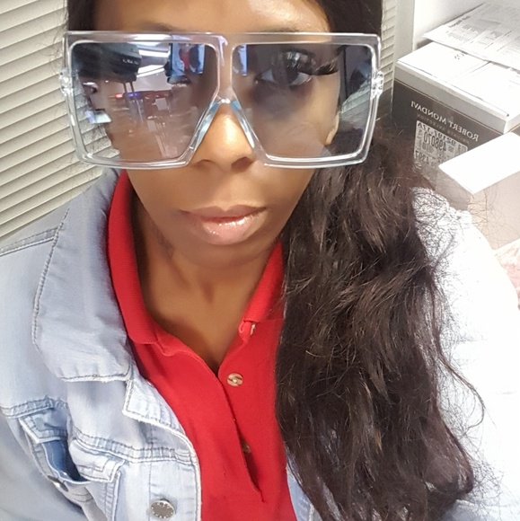 Shade by NuNu - Picture 3 of 3